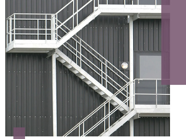 Изготовление и монтаж пожарных лестниц в Соколе быстро и надежно