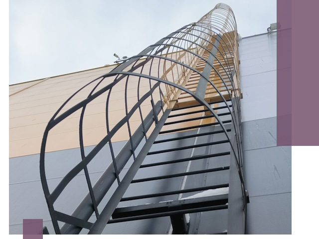 Изготовление и монтаж пожарных лестниц в Соколе профессионально