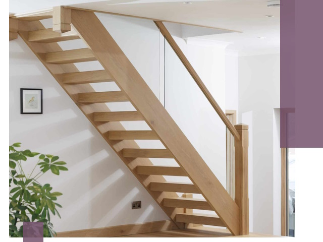 Изготовление деревянных лестниц под ключ в Соколе для дома