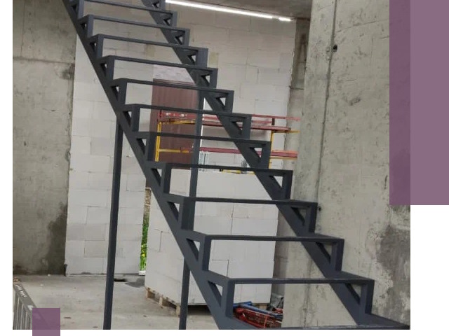 Демонтаж металлических лестниц в Соколе быстро и безопасно