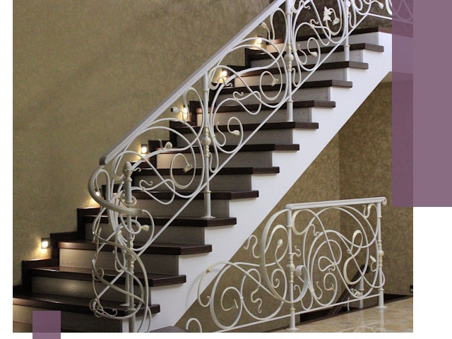 Кованые лестницы под ключ в Соколе — изготовление и монтаж