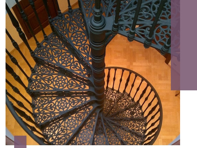 Винтовые лестницы под ключ в Соколе: производство и монтаж