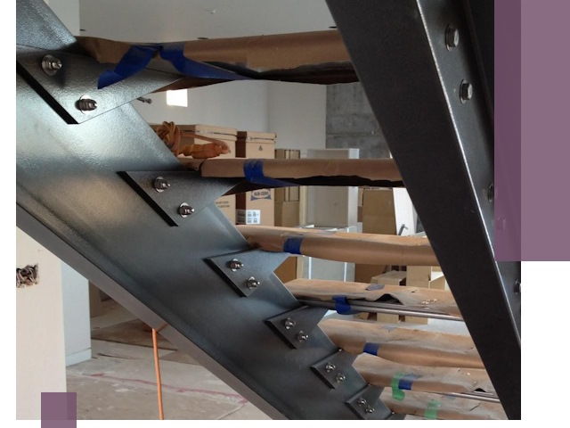 Усиление лестничных конструкций и усиление опор в Соколе