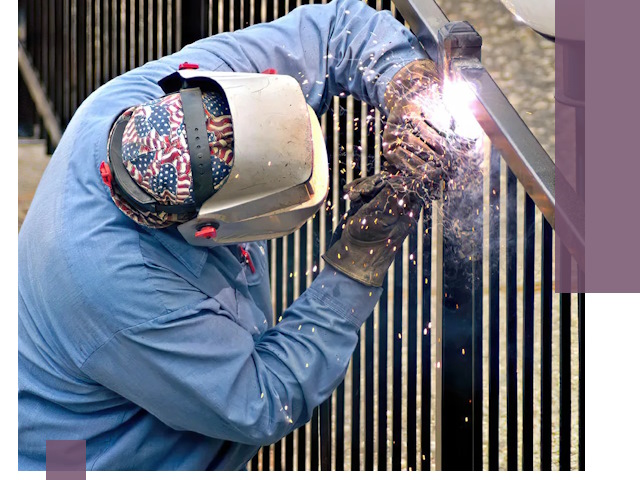 Демонтаж перил срочно и аккуратно в Соколе