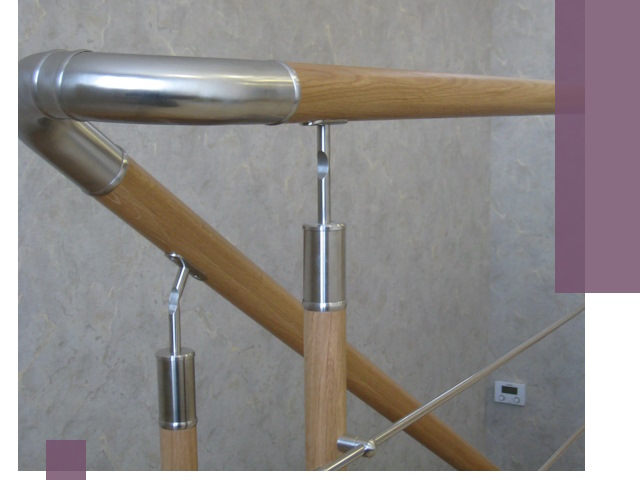 Комбинированные перила на заказ в Соколе — монтаж и производство