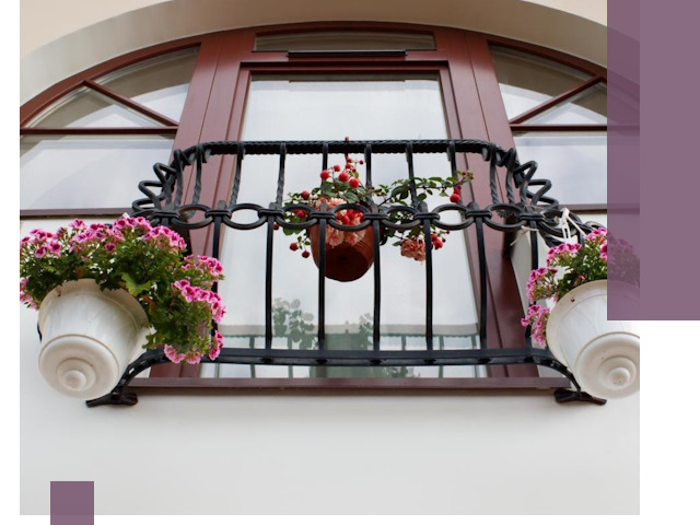 Изготовление и монтаж французских балконов в Соколе