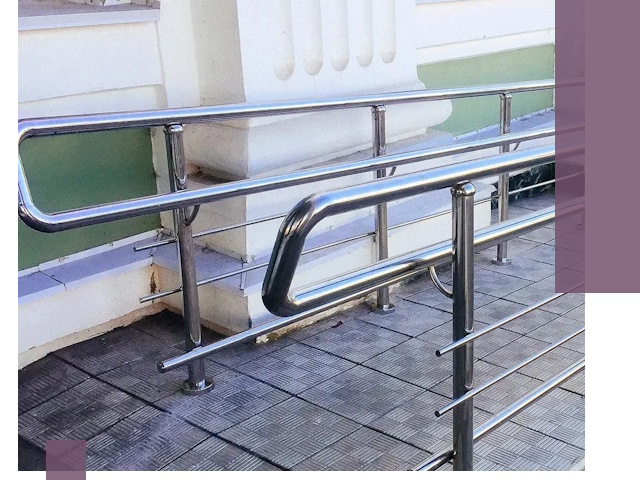 Ограждения пандусов из металла и нержавейки в Соколе