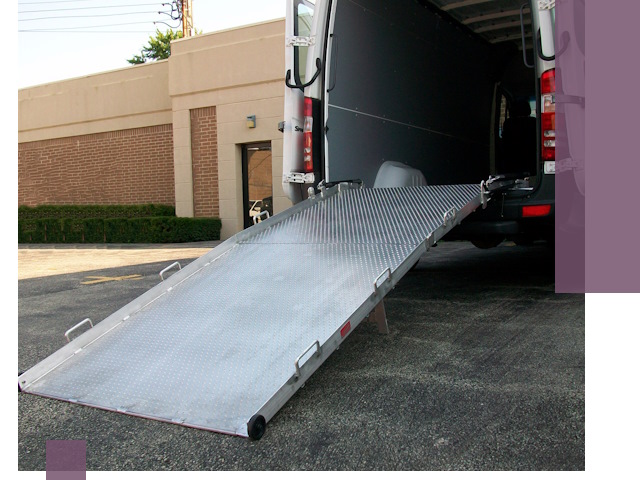 Мобильные пандусы в Соколе — производство, монтаж и аренда