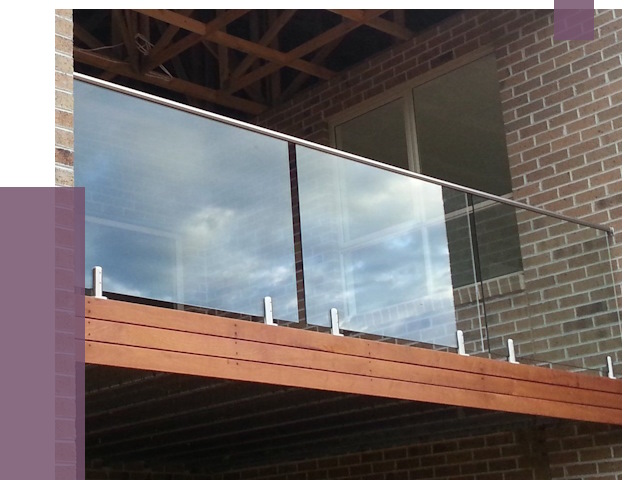 Стеклянные парапеты на крыше и террасе в Соколе от 11721 руб. | ПРОЛЁТ-Скл